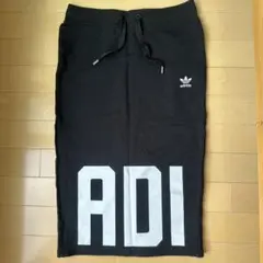 adidas アディダス　スカート　ブラック　Lのサムネイル