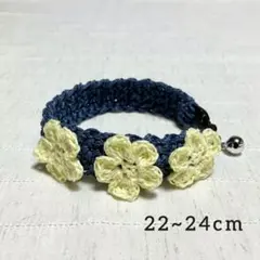 ＊お花の猫首輪＊ハンドメイド 鈴付き セーフティバックル ネイビー Lサイズ
