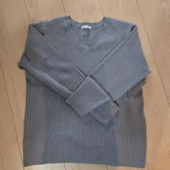 グレー　 V ニット