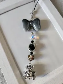 シルバーくまビーズストラップ