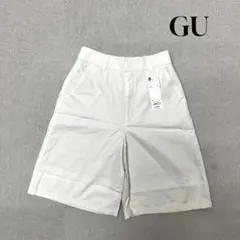 ★新品★ GU バミューダパンツ　オフホワイト　Sサイズ　レディース