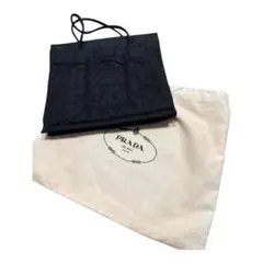 ヴィンテージ　PRADA ナイロン　ブラック 刺繍　トートバッグ