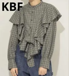 KBF チェックフリルブラウス 長袖 グレーのサムネイル