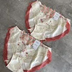 Item thumbnail for item 5aa320bf-7a5c-4d51-83b9-484c2d5b982d