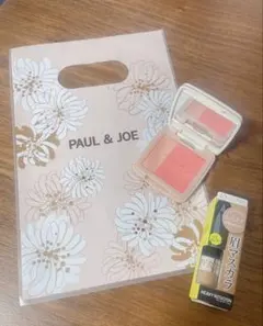 PAUL&JOE チーク+おまけ付き