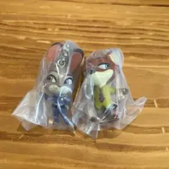 ディズニーキャラクターなかよしペアスイング　ガチャ　ニック　ジュディ　ズートピア