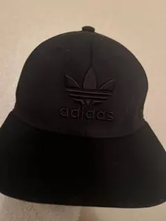 アディダス ユニセックス クラシックトレフォイル キャップ