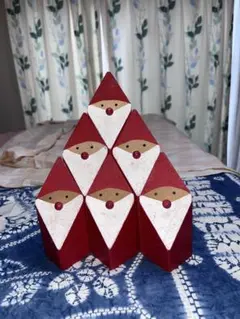 ラッセントレー　木製　木のサンタクロース　置物