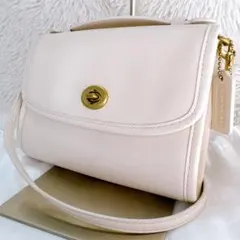 ✨極美品 近年モデル✨ コーチ ターンロック C3486 レザー ホワイト 現行