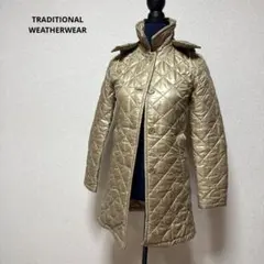 トラディショナルウェザーウェア・フード付(取外可) キルティングコート　32