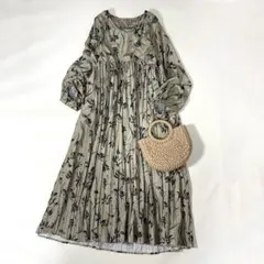 美品◆ホコモモラ シャツワンピース 洗える ストライプ 花柄刺繍 グリーン 40 美品◇ホコモモラ シャツワンピース 洗える ストライプ 花柄刺繍