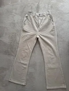 NICE CLAUPコーデュロイ フレアパンツ アイボリーのサムネイル