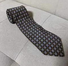 【高級ブランド】GIVENCHYジバンシー ネクタイ　シルク フランス製　総柄