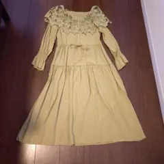 グレースコンチネンタル/ダイアグラムフリル付き長袖ロングワンピース