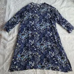 【新品】定価36,300円　レリアン　花柄プリント半袖チュニック　ブルー　13号 新品】定価36,300円 レリアン 花柄プリント半袖チュニック ブルー 13号