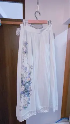 【axes femme】花柄 水色 プリーツスカート (ロング丈)