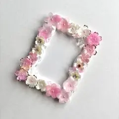 【No.373】ホイップデコ　トレカケース　硬質ケース　白　ピンク　花