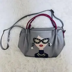 プリムフィオーレ　バッグ　2wayショルダーバッグ　眼鏡ガール立体ピアス