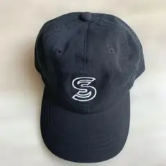 GU STUDIO SEVENコラボ キャップ 黒のサムネイル