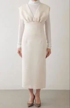 試着のみ美品❀定価3.6万❀Whim Gazette Vジャンスカワンピース36