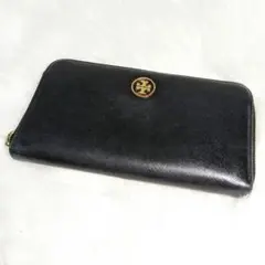 トリーバーチ　長財布　ラウンドファスナー　レザー