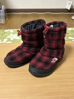 THE NORTH FACE ヌプシブーティ700 赤黒チェック