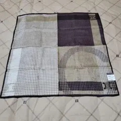 未使用　CELINE大判ハンカチーフ　茶系