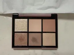 SNIDEL BEAUTY アイデザイナーEX09 アイシャドウパレットのサムネイル