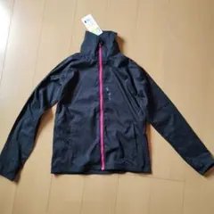 UNDER ARMOUR ブラック アウターウェア