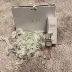 Miss Dior ブルーミング ブーケ ローラー ボール 20mL