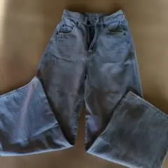 ストレートデニムパンツ XSサイズ 綿100%