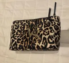 ヴィクトリアシークレット VS ヒョウ柄ポーチ 中型