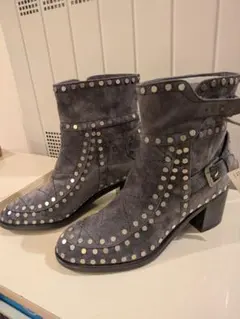 ショートブーツ　定価14万未着用スタッズショートブーツ