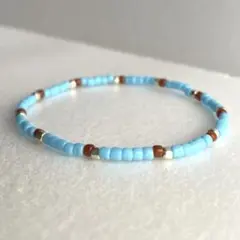 ガラスビーズブレスレット　ターコイズブルー　ブラウン　カットシルバー