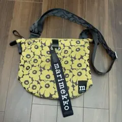 marimekko マリメッコ　ウニッコ　ショルダーバッグのサムネイル