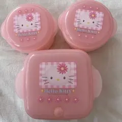 ハローキティ 3段ピクニックボックス 野いちご 2001年 - メルカリ