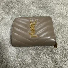 【SaintLaurent/イヴサンローラン】ミニ財布　ベージュ　箱付きのサムネイル