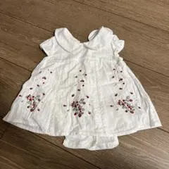 刺繍入りホワイトロンパース 70cm