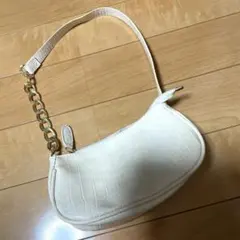 Item thumbnail for item 1f23547b-e7f7-4e18-bb22-a0576fe8e709