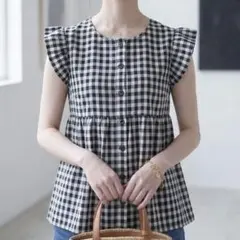 【新品】ギンガムチェック柄 ブラウス フリル袖 ペプラム L