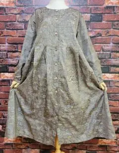 め0139着物リメイク正絹大島紬伝統文様前開切り替えタックワンピースハンドメイド