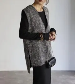 Bonjour Sagan Vネックツイードベスト