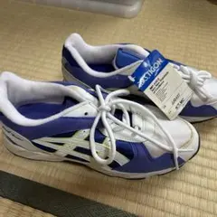 『未使用』アシックススニーカー ホワイト/ブルー24.5cm