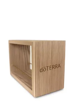 【非売品】doTERRA 木製 エッセンシャルオイル ディスプレイラックのサムネイル