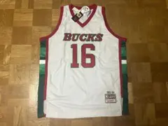 ★新品 Mitchell&Ness NBA 16 Milwaukee Bucksのサムネイル