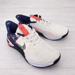 希少 美品☆24cm NIKE メトコン8 フライイーズ ホワイト マルチカラー