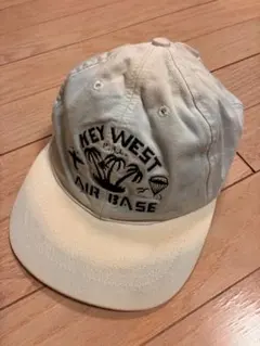 Item thumbnail for item 0949d772-5dd7-43d9-9616-61a794f1aef6