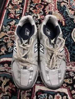 New Balance 530シルバー ネイビー スニーカー