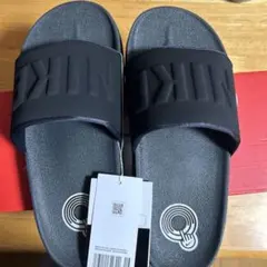 新品未使用品ナイキサンダルのサムネイル