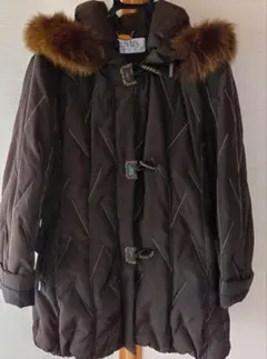 BALMAIN ブラウン ダウンコート フード付き